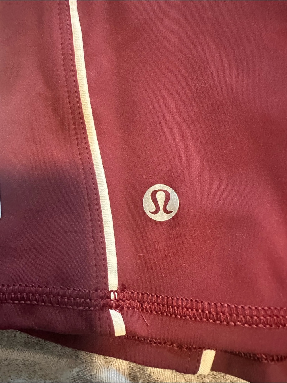 lululemon🍋 Wunder Train 1/2 Zip Cropped Long Sleeve Size 12 NWT Burgandy Bay - Picture 8 of 10